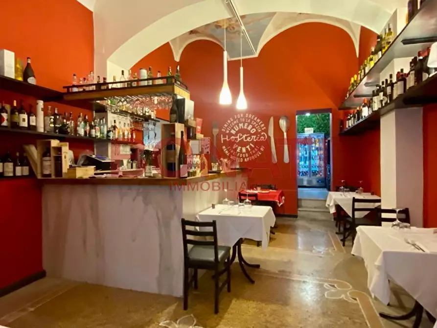 Immagine 1 di Bar / Ristorante in vendita  a La Spezia