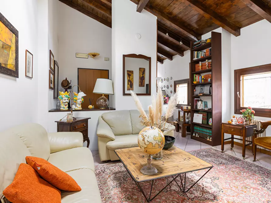 Immagine 1 di Appartamento in vendita  in Via Eugenio Curiel a Castel Maggiore