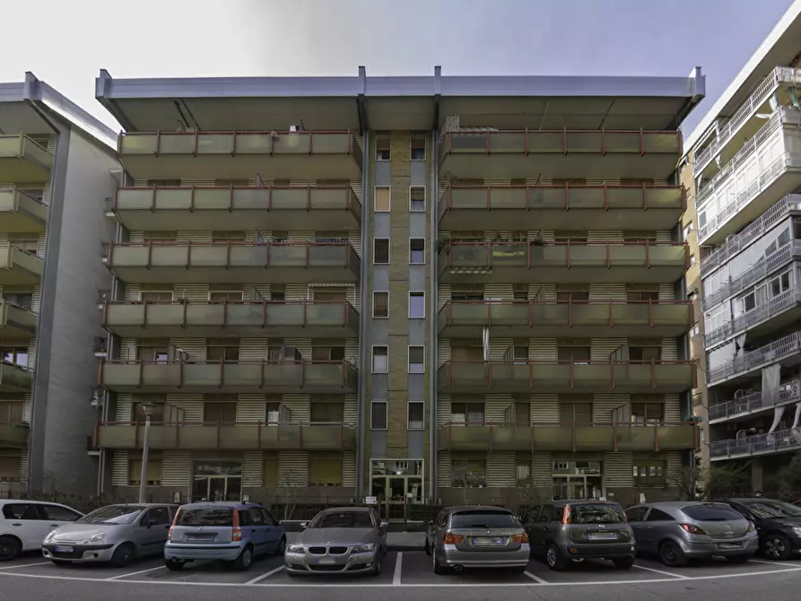 Immagine 1 di Appartamento in vendita  in Via Publio Elvio Pertinace a Torino