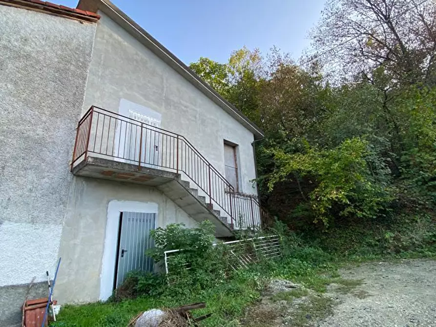 Immagine 1 di Appartamento in vendita  in Via Cavalleri a Mioglia