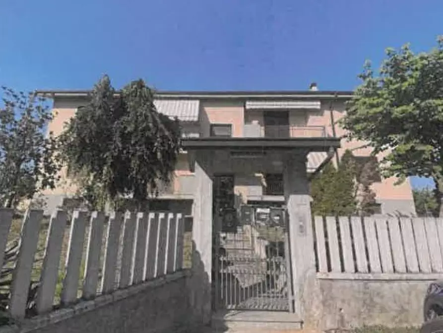 Immagine 1 di Appartamento in vendita  in Via Giulio Benzi a Quargnento