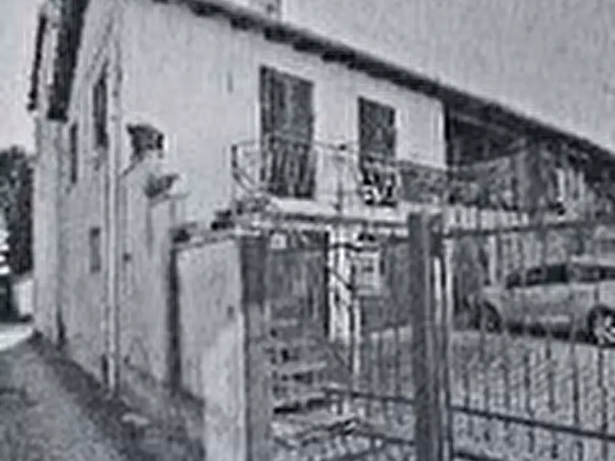 Immagine 1 di Villa in vendita  in Via SS. Trinita a Borgo Ticino
