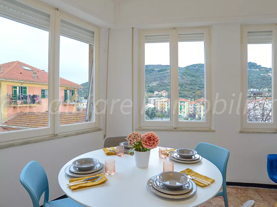 Immagine 1 di Appartamento in affitto  in Via Castelli a Finale Ligure