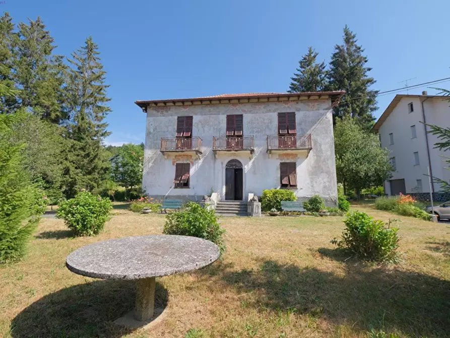 Immagine 1 di Villa in vendita  in Via Vassuria a Mioglia