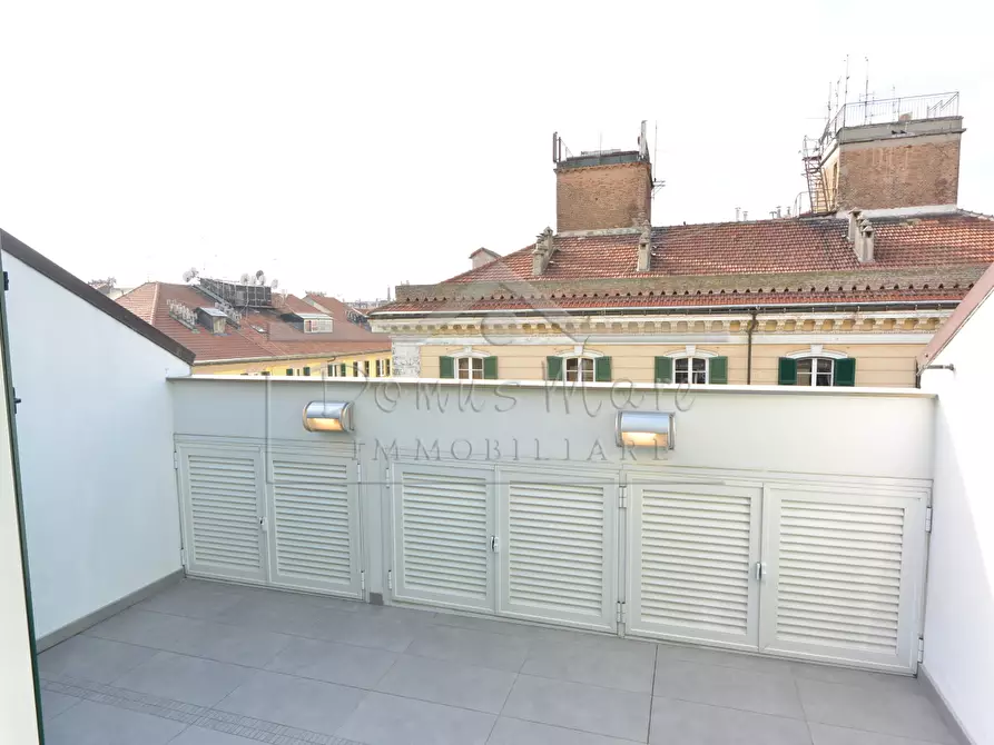 Immagine 1 di Attico in vendita  in Corso Italia a Savona