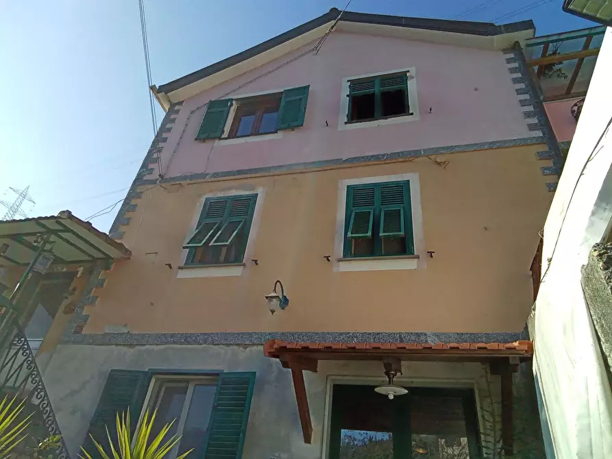Immagine 1 di Appartamento in vendita  in Salita a Livellato a Campomorone