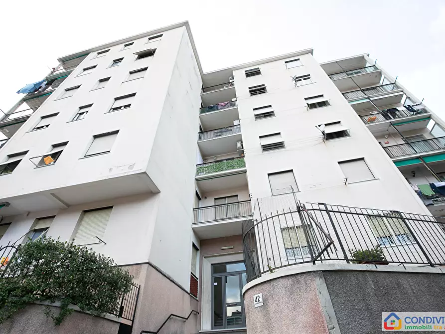 Immagine 1 di Appartamento in vendita  in Via dei Carpentieri a Genova