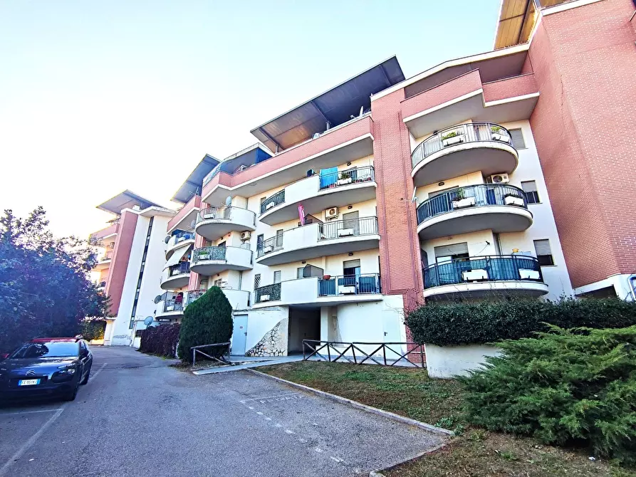 Immagine 1 di Appartamento in vendita  in Via San Sebastiano a Fiano Romano