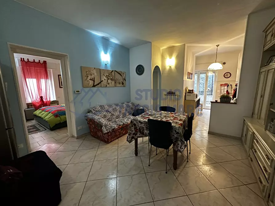 Immagine 1 di Appartamento in vendita  in Via Aurelia Levante a Taggia