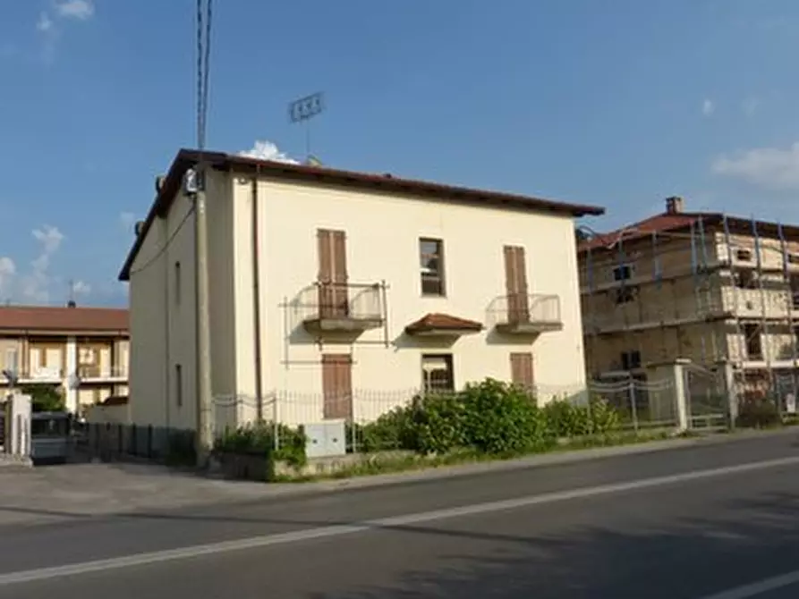 Immagine 1 di Casa indipendente in vendita  in Corso Francia a Cuneo