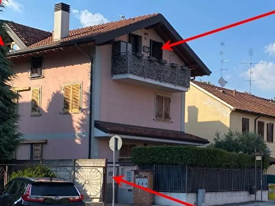 Immagine 1 di Appartamento in vendita  in Via Terrazzano a Rho