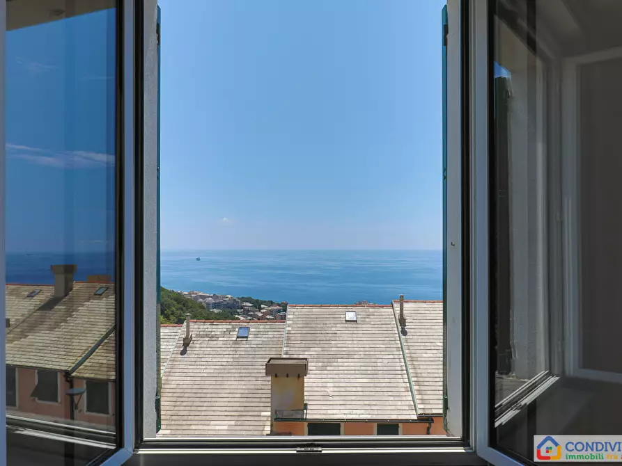 Immagine 1 di Appartamento in vendita  in Via Don Luigi Sturzo a Genova