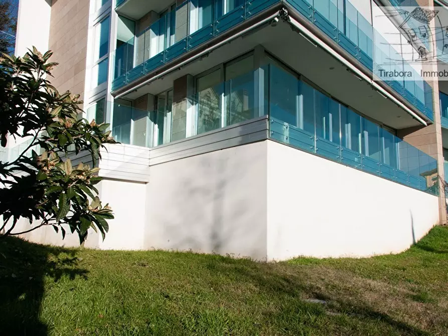 Immagine 1 di Appartamento in vendita  a Trieste