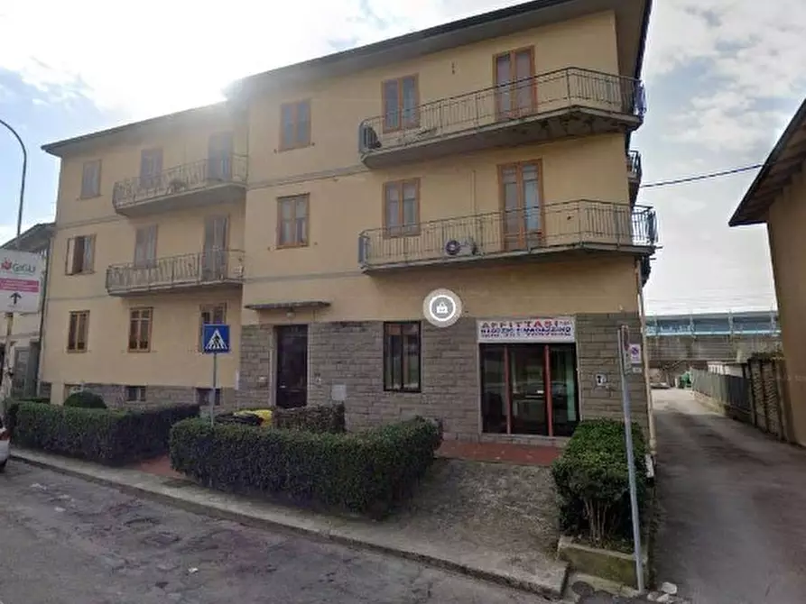Immagine 1 di Appartamento in vendita  in Via Firenze a Prato