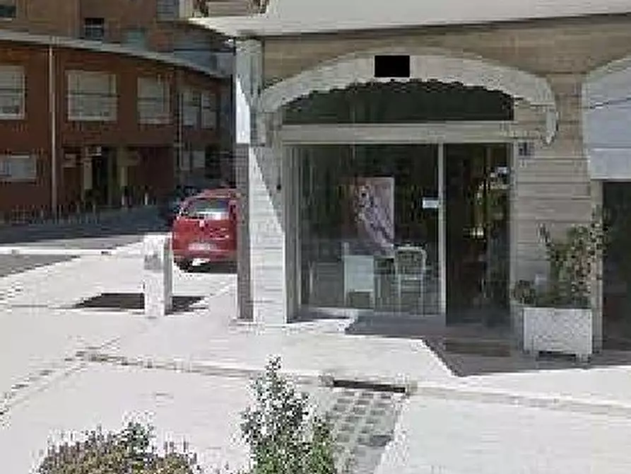 Immagine 1 di Magazzino in vendita  in Via Sant'Erasmo a Taggia