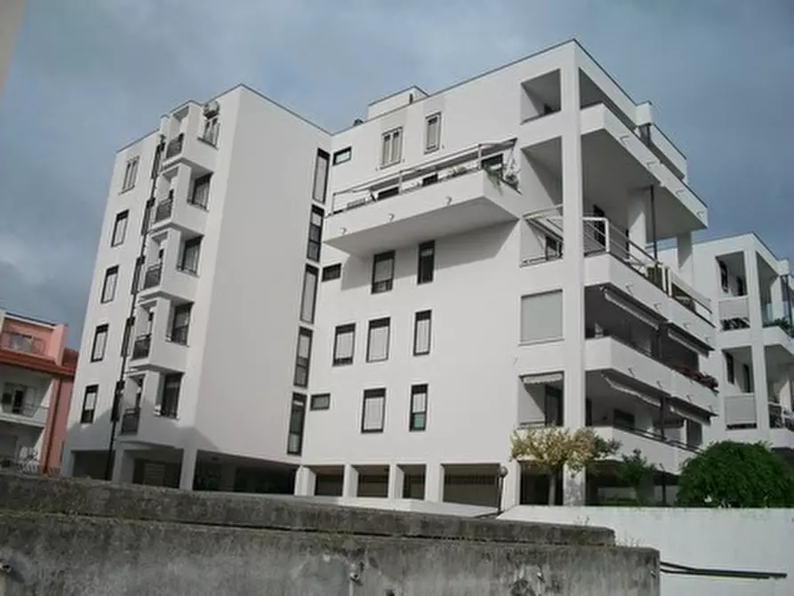 Immagine 1 di Appartamento in affitto  in VIALE MARCONI a Lanciano