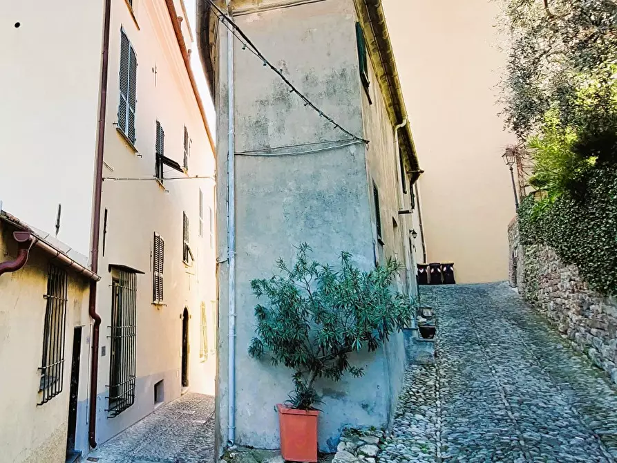 Immagine 1 di Appartamento in vendita  in Matteotti a Badalucco