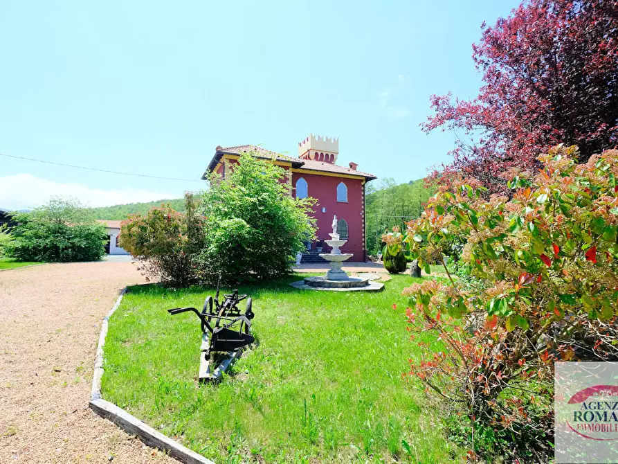 Immagine 1 di Casa indipendente in vendita  in Loc Valla a Giusvalla