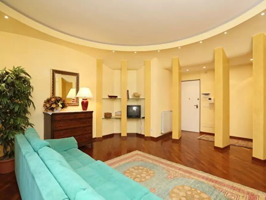 Immagine 1 di Appartamento in vendita  in Via Vincenzo Fascie a Sestri Levante