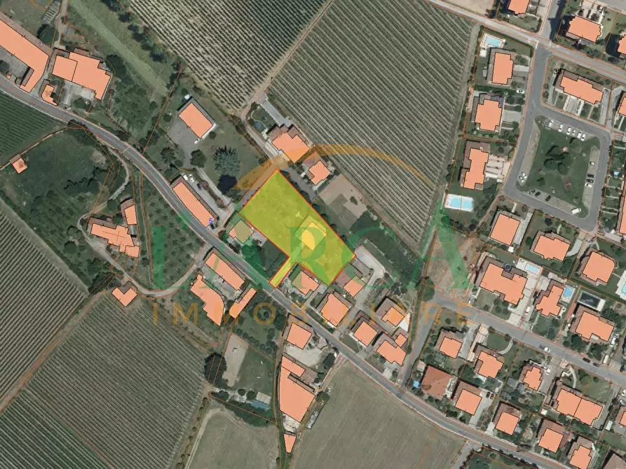 Immagine 1 di Terreno edificabile in vendita  in Via Castello a Adro