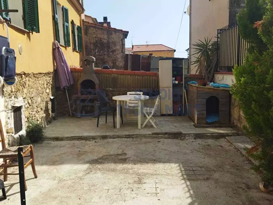 Immagine 1 di Appartamento in vendita  in Via Mazzini a Pompeiana