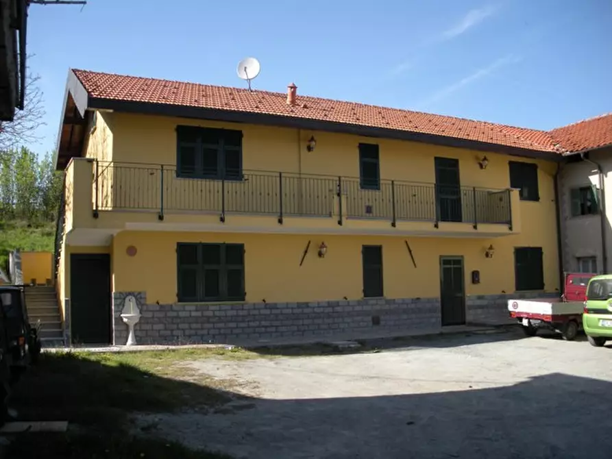 Immagine 1 di Appartamento in vendita  a Mioglia