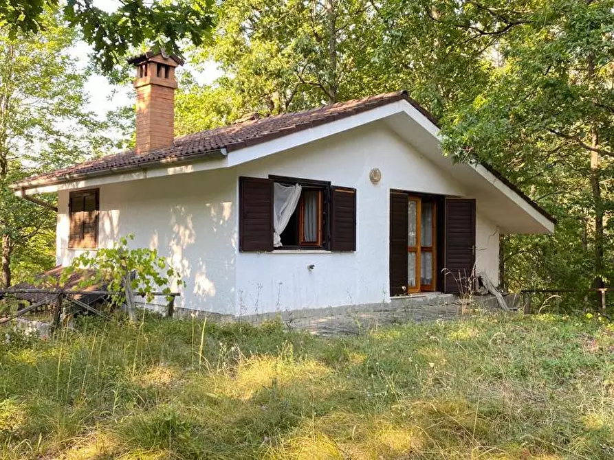Immagine 1 di Villa in vendita  in Localita' Aicardi a Sassello