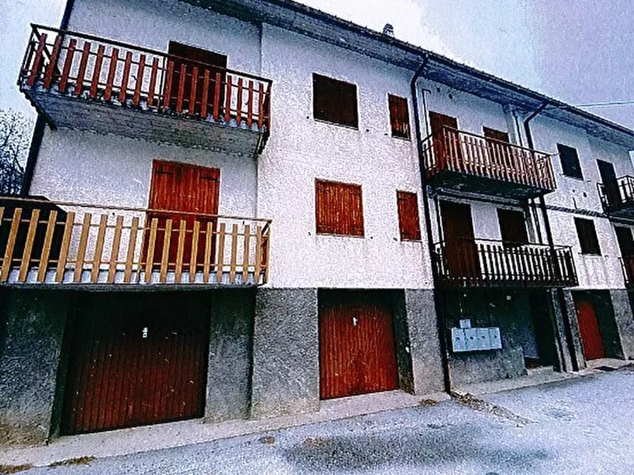 Immagine 1 di Appartamento in vendita  in Via della Fraccia a Aisone