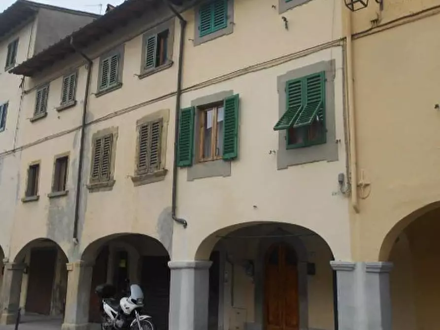 Immagine 1 di Appartamento in vendita  in Via Giuseppe Garibaldi a Dicomano