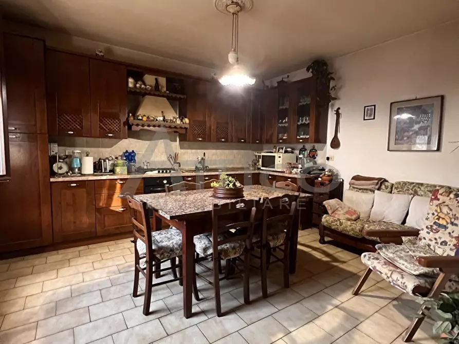 Immagine 1 di Casa indipendente in vendita  in Cà Bianca a Barbona