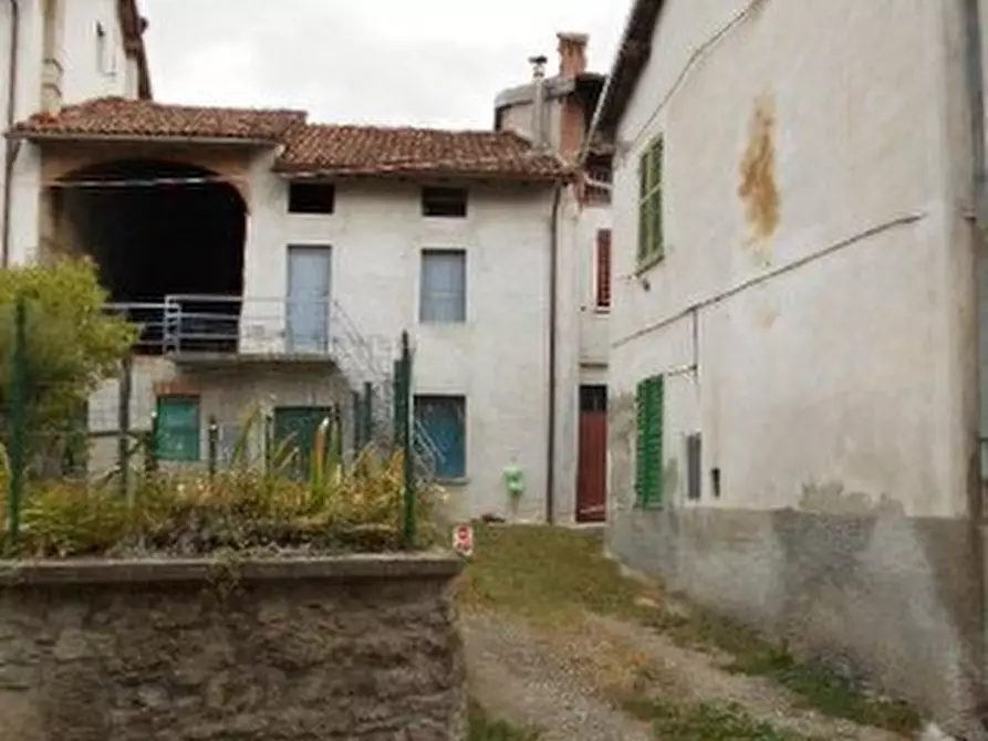 Immagine 1 di Appartamento in vendita  in Via San Sebastiano a Albera Ligure