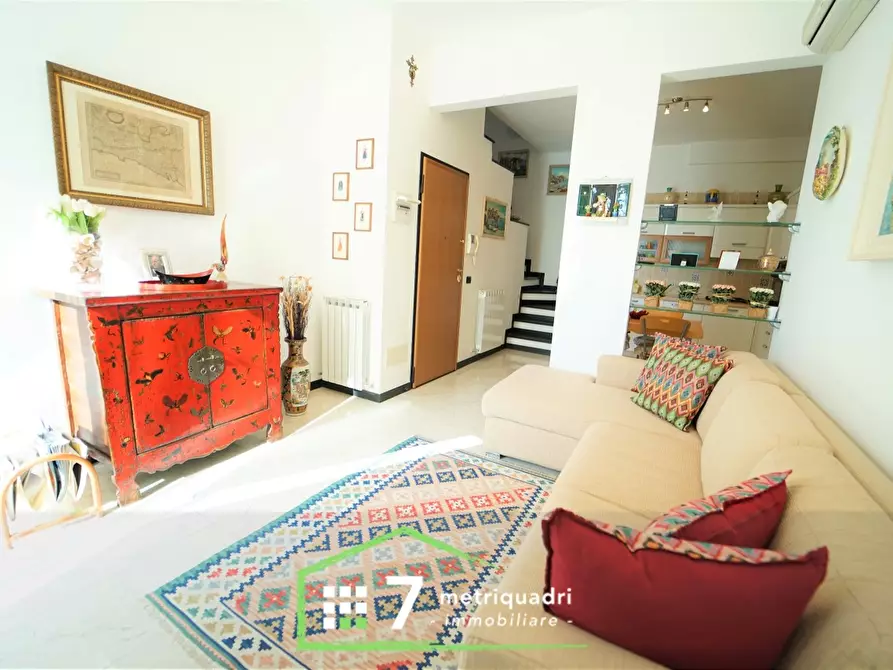 Immagine 1 di Appartamento in vendita  a Chiavari