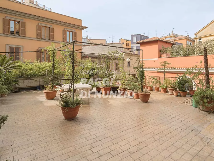 Immagine 1 di Appartamento in vendita  a Frascati