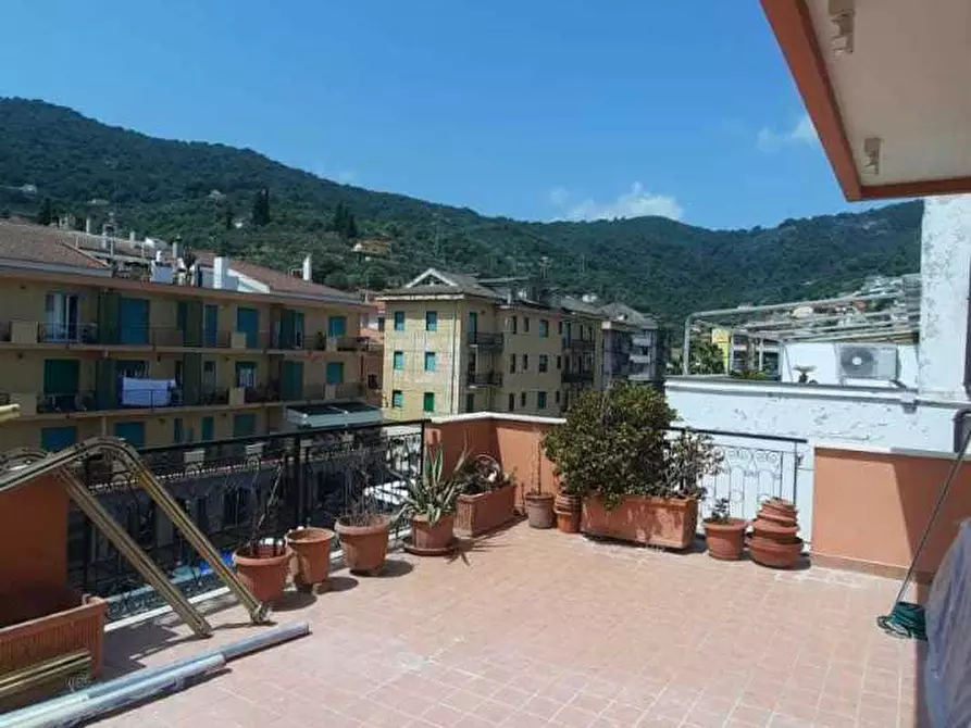 Immagine 1 di Appartamento in affitto  in Via Neghelli a Alassio
