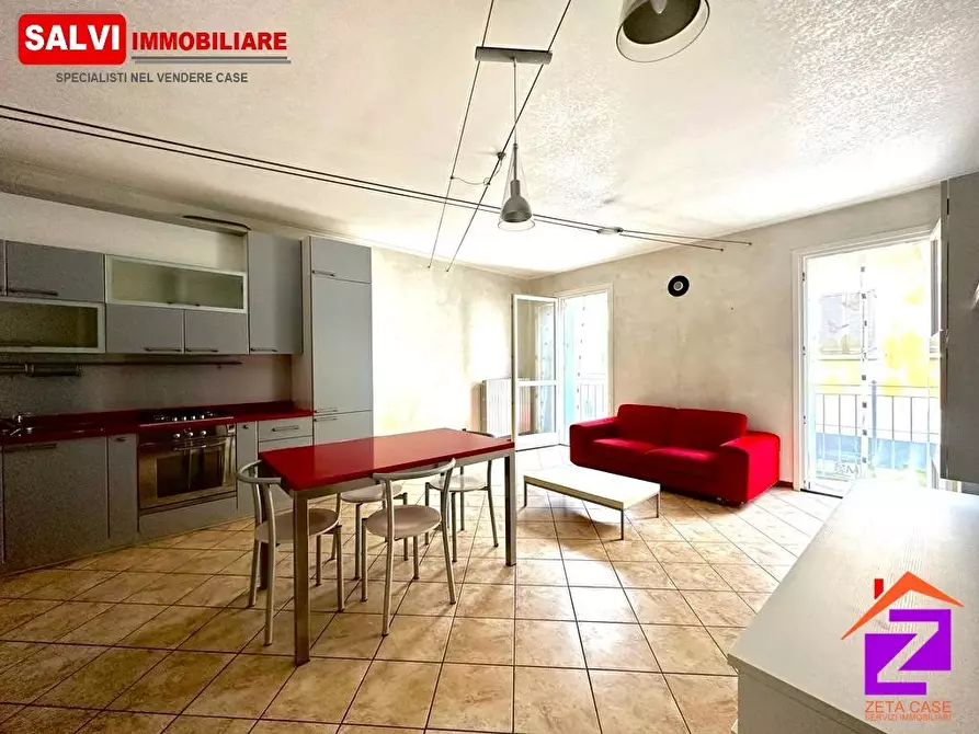 Immagine 1 di Appartamento in vendita  in Via Cavour a Orzinuovi