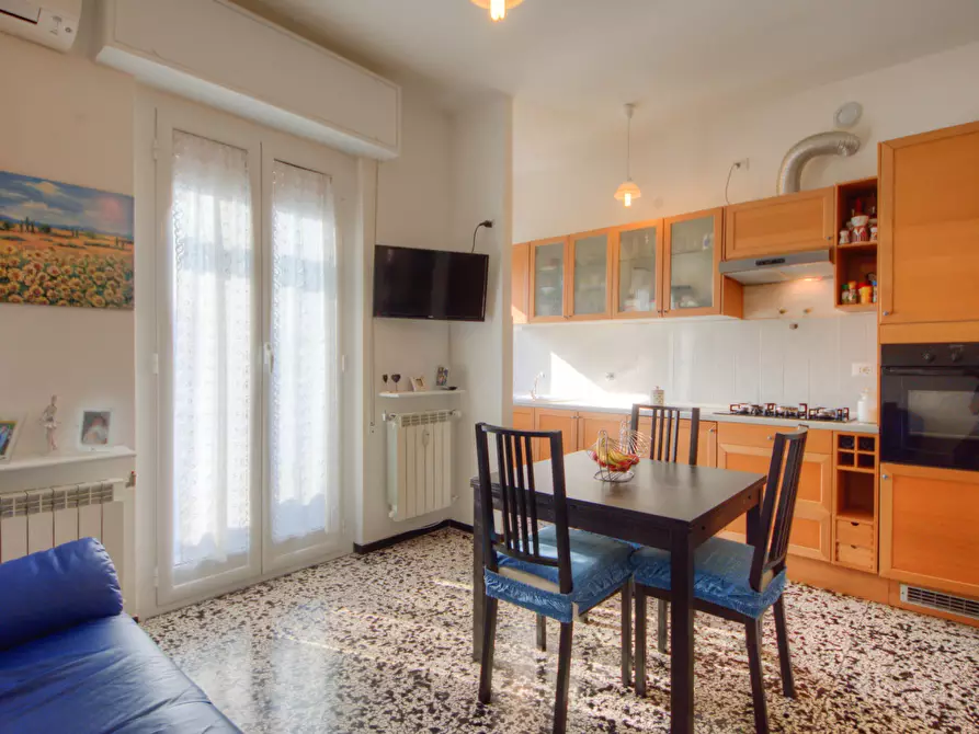 Immagine 1 di Appartamento in affitto  in Via I Maggio a Quiliano