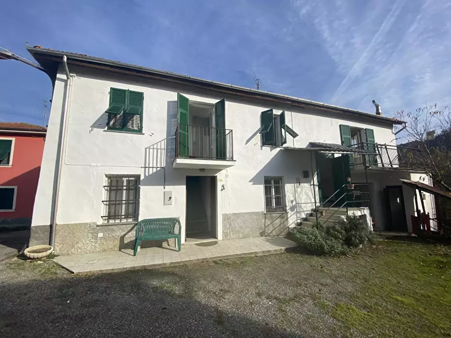 Immagine 1 di Appartamento in vendita  a Giusvalla