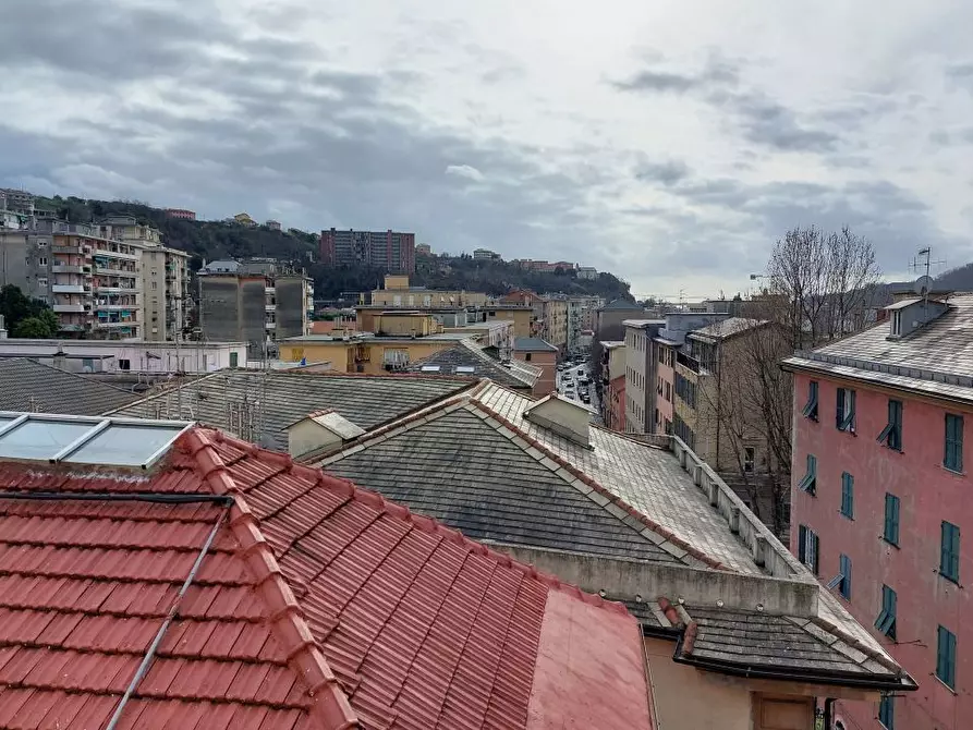 Immagine 1 di Attico in vendita  in Via Teglia a Genova