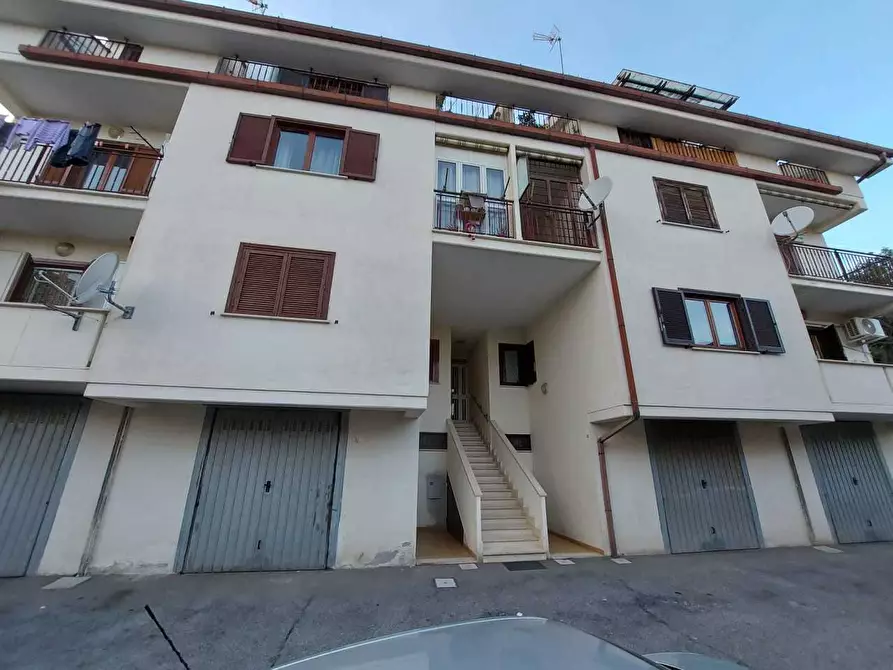 Immagine 1 di Appartamento in vendita  in Via Sperandio Tullio a Guidonia Montecelio