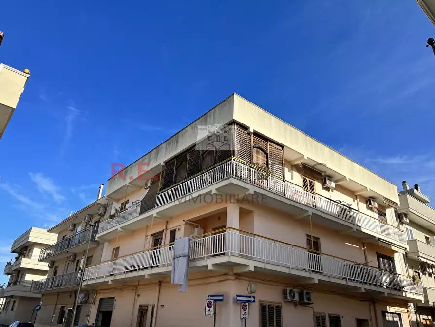 Immagine 1 di Appartamento in vendita  in Via Pescara a Grottaglie