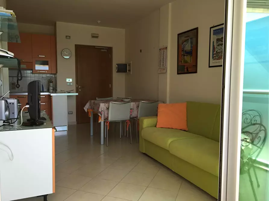 Immagine 1 di Appartamento in vendita  in strada solaro a San Remo