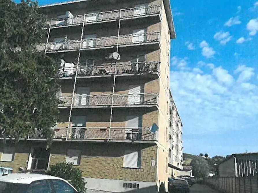 Immagine 1 di Appartamento in vendita  in Via Fratelli Rosselli a Nizza Monferrato