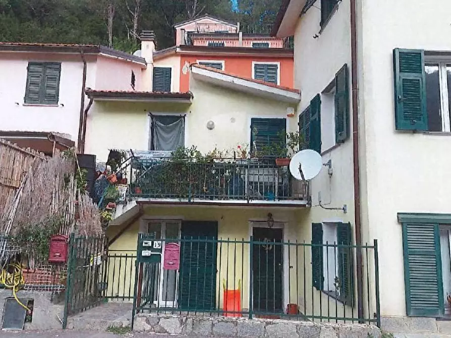 Immagine 1 di Appartamento in vendita  in Via Pian del Molino a Carasco
