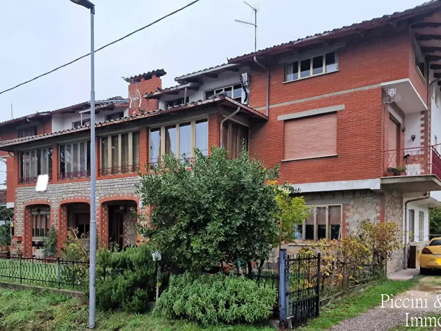 Immagine 1 di Appartamento in vendita  in Località Gosparini a Tuoro Sul Trasimeno