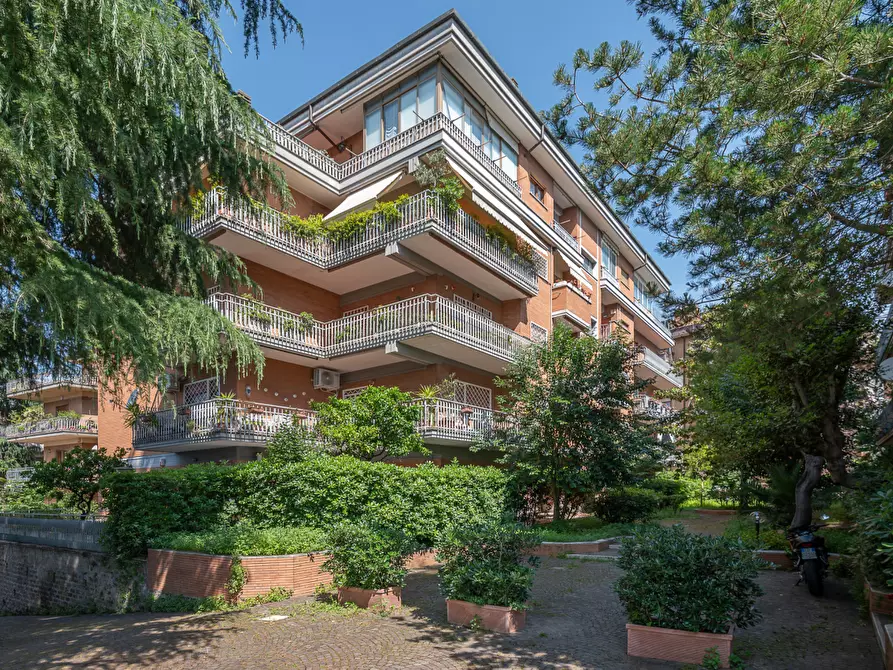 Immagine 1 di Appartamento in affitto  in Via Giulio Curioni a Roma