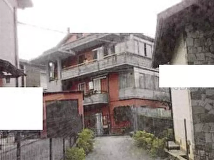 Immagine 1 di Appartamento in vendita  in Viale Adua a Montecatini Terme