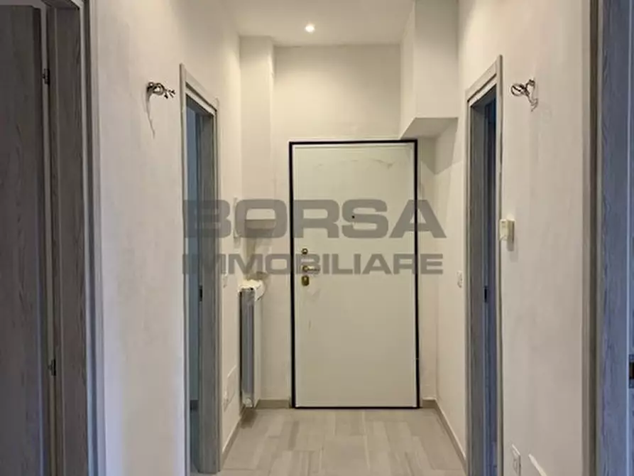 Immagine 1 di Appartamento in vendita  in Via del Leone a Livorno