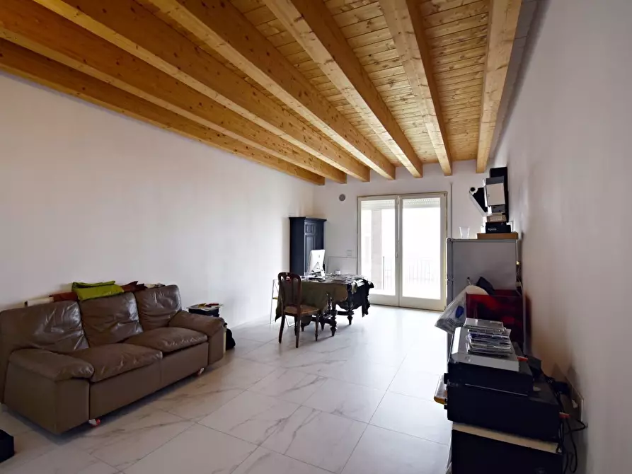 Immagine 1 di Appartamento in vendita  in Via San Zeno a Arzignano