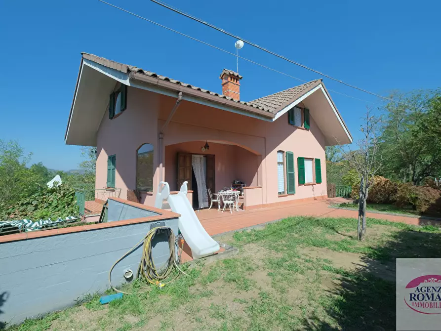 Immagine 1 di Villa in vendita  in via avilla a Sassello