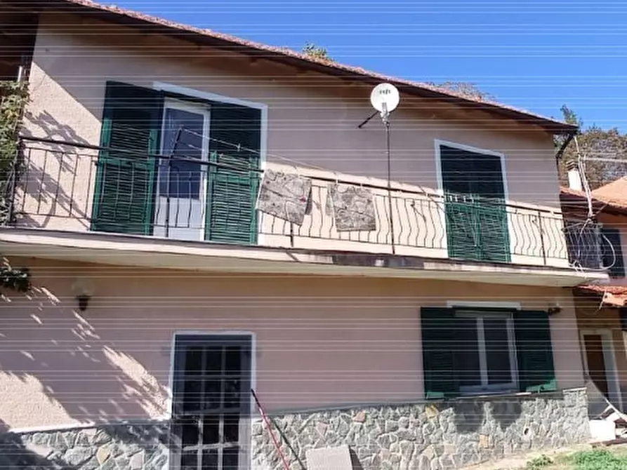 Immagine 1 di Villa in vendita  in Località Corona a Mioglia